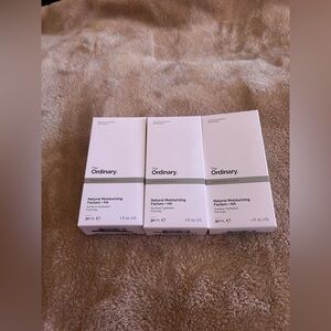 The Ordinary Skincare Moisturizer Trio - White and Gray
